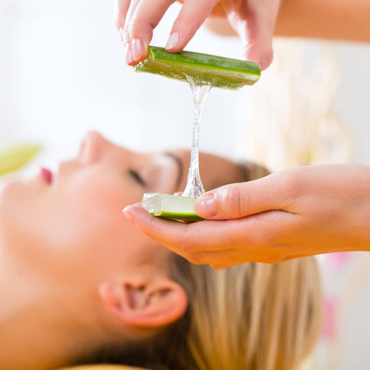 Aloe Vera Powder Skincare Routine for Oily, Dry & Sensitive Skin Types